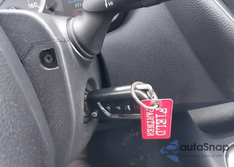 2022 Toyota Corolla Le z USA, uszkodzony, nr VIN 5YFEPMAE3NP297782